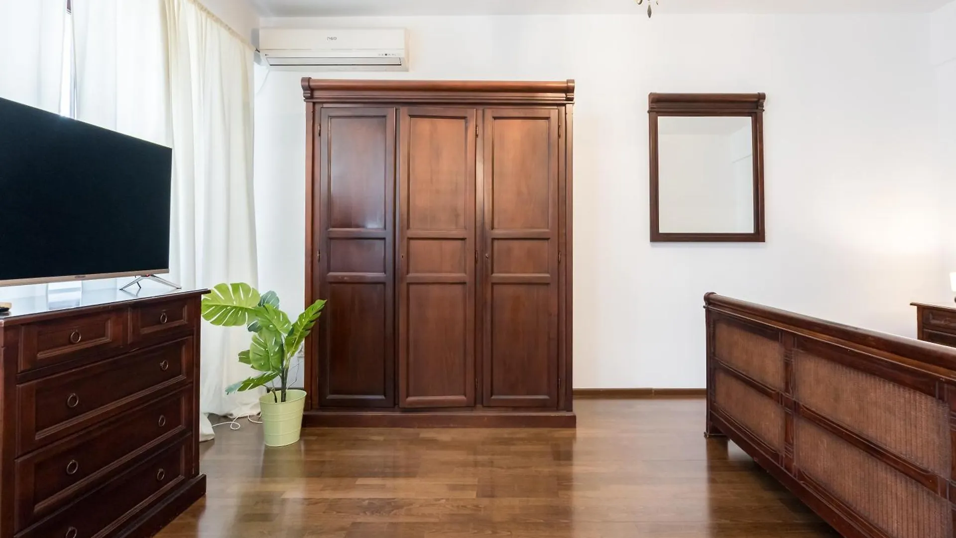 Ultracentral Apartment Romana Bucharest